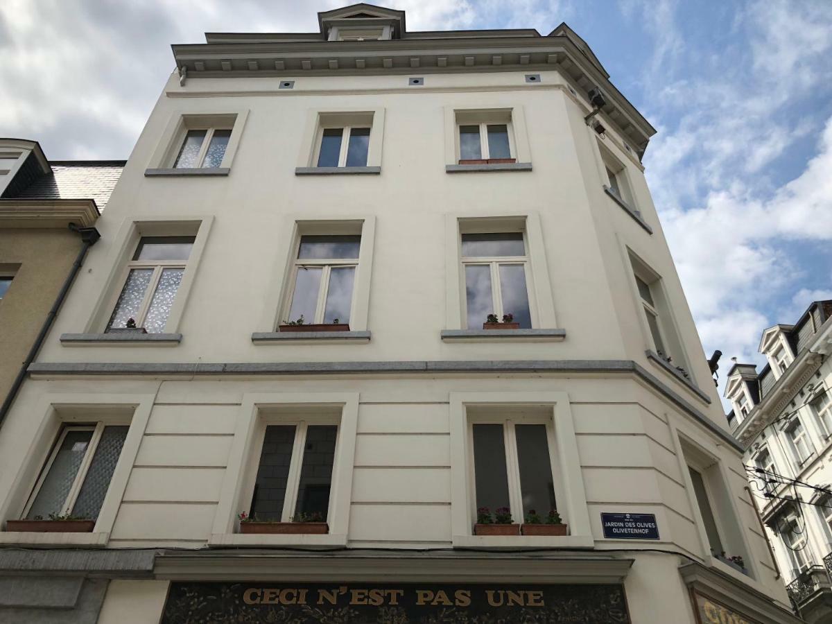 Olives Bed & Breakfast Brussel Bagian luar foto